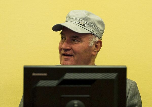 Darko Mladić: Tražimo način da mom ocu spasimo život - Sputnik Srbija