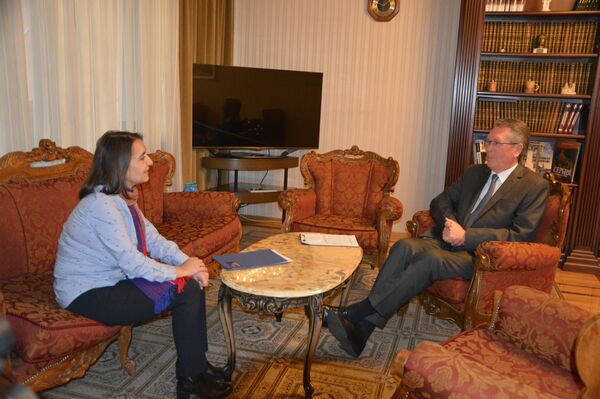 Абасадор Русије у Београду Александар Чепурин у разговору са уредницом Тањом Трикић Абасадор Русије у Београду Александар Чепурин у разговору са уредницом Тањом Трикић - Sputnik Србија