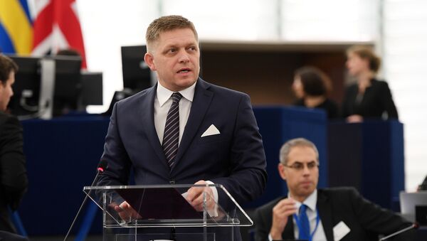 Slovački premijer Robert Fico govori na debati u Evropskom parlamentu u Strazburu - Sputnik Srbija