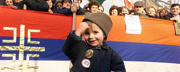 Protesti protiv bombardovanja Jugoslavije 1999. godine u Francuskoj - Sputnik Srbija