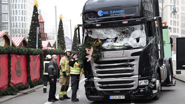 Напад на посетиоце Божићног сајма у Берлину - Sputnik Србија