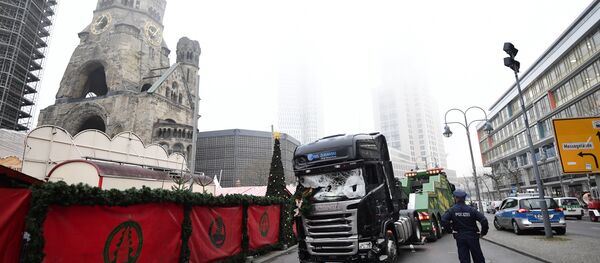 Napad na posetioce Božićnog sajma u Berlinu - Sputnik Srbija