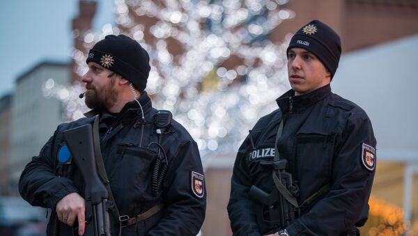 Policija u Berlinu posle napada na posetioce Božićnog sajma, Nemačka - Sputnik Srbija