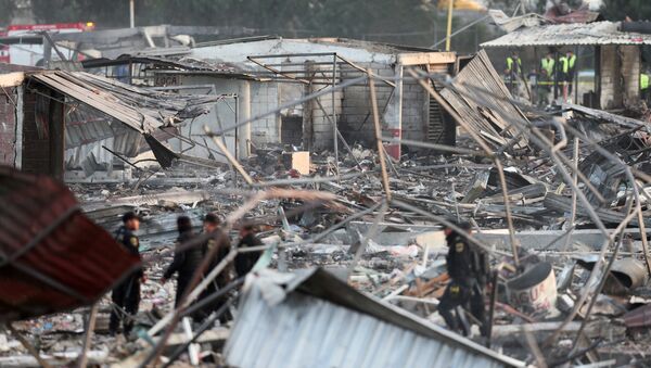 Meksiko: Eksplozija na pijaci pirotehnike, 31 mrtav - Sputnik Srbija