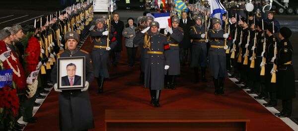Поворка у Москви са телом руског амбасадора у Турској Андреја Карлова, убијеног у Анкари 19. децембра - Sputnik Србија