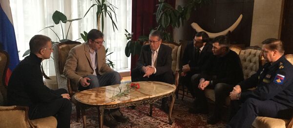 Premijer Srbije Aleksandar Vuči, ministri N.Stefanović i Z. Đorđević izjavili su saučešće ambasadoru Rusije Aleksandru Čepurinu. Premijer Srbije Aleksandar Vuči, ministri N.Stefanović i Z. Đorđević izjavili su saučešće ambasadoru Rusije Aleksandru Čepurinu. - Sputnik Srbija