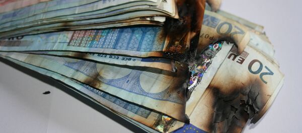 Spaljeni evro - Sputnik Srbija