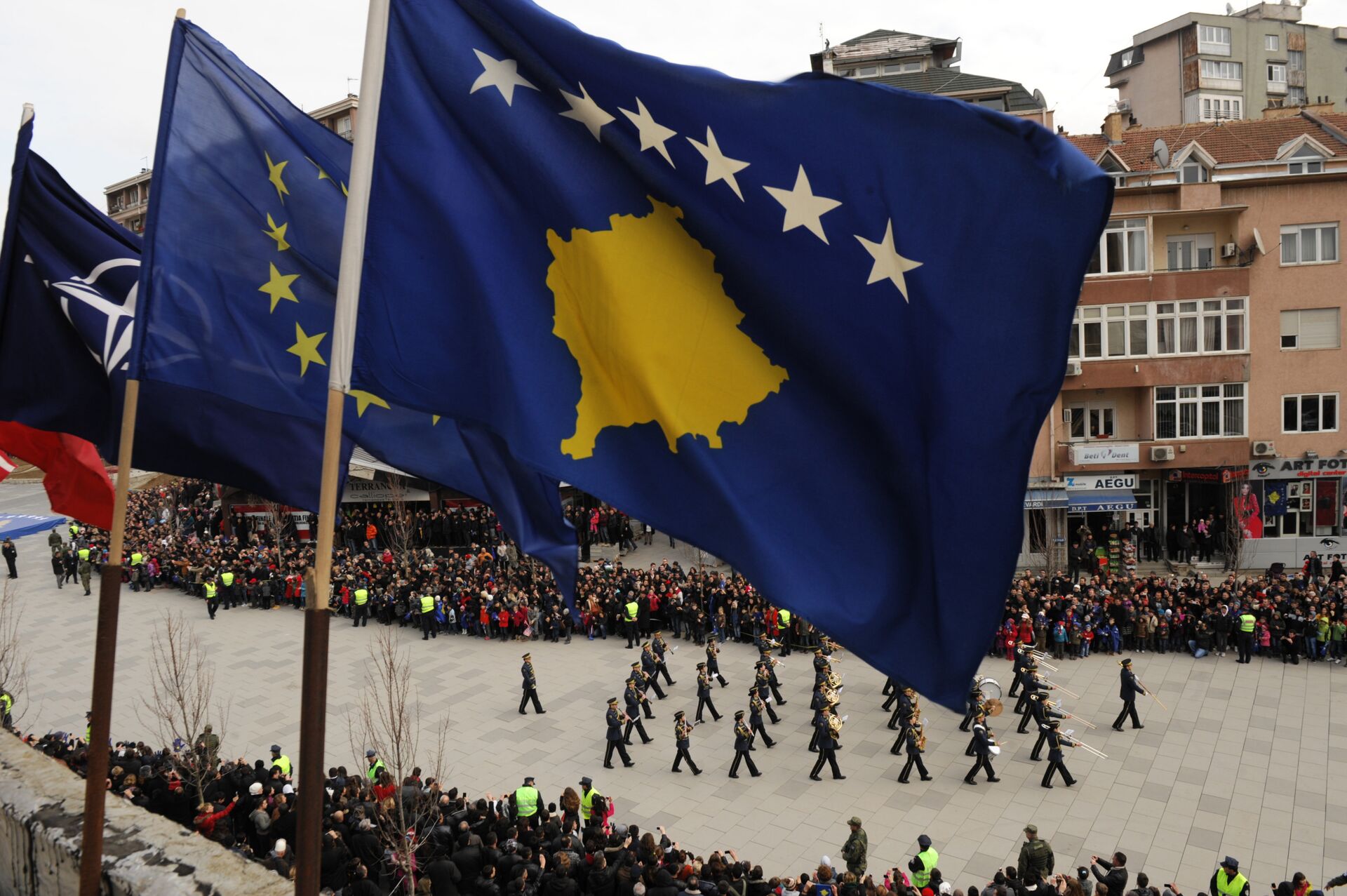 Vojna parada tzv. Kosova u Prištini održana 17. feb. 2013. - Sputnik Srbija, 1920, 10.12.2021