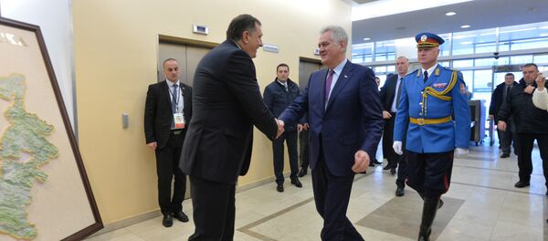 Председник Републике Српске Милорад Додик и председник Србије Томислав Николић на свечаном пријему поводом Дана Републике Српске. - Sputnik Србија