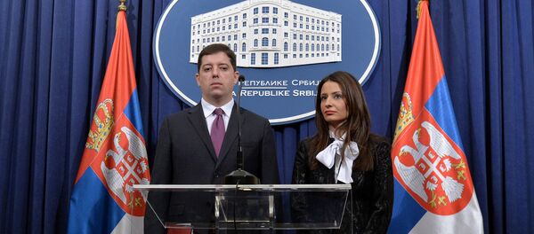 Direktor Kancelarije za Kosovo i Metohiju Marko Đurić i ministarka pravde Nela Kuburović - Sputnik Srbija