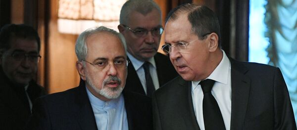 Шефови руске и иранске дипломатије Сергеј Лавров и Џавад Зариф Шефови руске и иранске дипломатије Сергеј Лавров и Џавад Зариф - Sputnik Србија