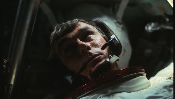 Astronaut Judžin Sernan, poslednji čovek koji je hodao Mesecom - Sputnik Srbija