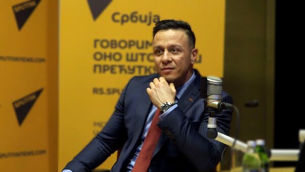 Mansurbek Sultanov u studiju Radio Sputnjika - Sputnik Srbija