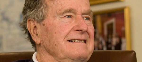 Бивши амерички председник Џорџ Буш Старији у Хјустону Бивши амерички председник Џорџ Буш Старији у Хјустону - Sputnik Србија