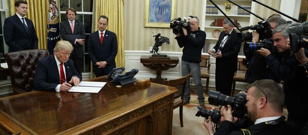 Доналд Трамп Доналд Трамп - Sputnik Србија