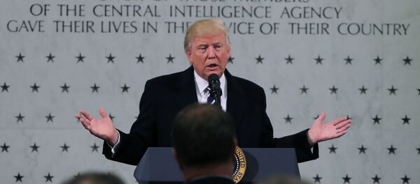Доналд Трамп у Просторијама ЦИА - Sputnik Србија