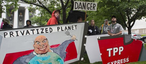 Demonstracije protiv TPP - Sputnik Srbija