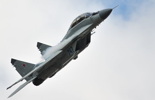 Авион МиГ-35 на аеро-митингу у Жуковском Авион МиГ-35 на аеро-митингу у Жуковском - Sputnik Србија