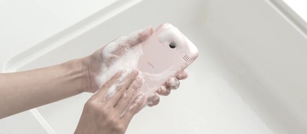 Водоотпоран смартфон - Sputnik Србија