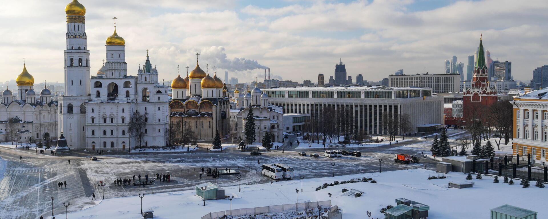 Ивановская площадь Московского Кремля - Sputnik Србија, 1920, 27.11.2025