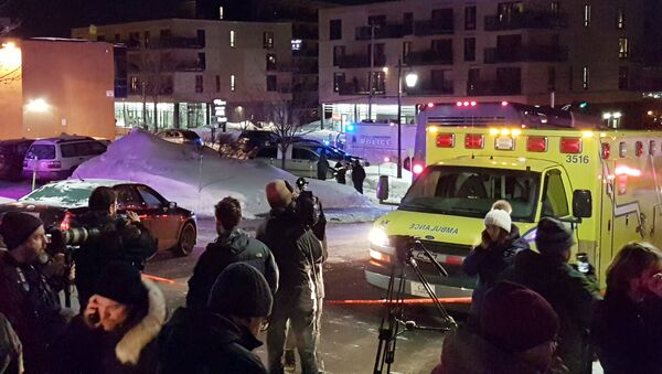 An ambulance is parked at the scene of a fatal shooting at the Quebec Islamic Cultural Centre in Quebec City, Canada January 29, 2017 - Sputnik Srbija