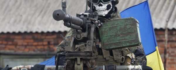 Украјински војник Украјински војник - Sputnik Србија