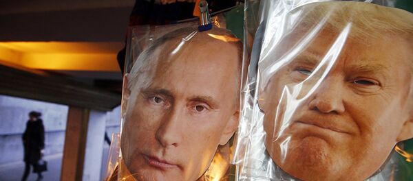 Председник Русије Владимир Путин и председник САД Доналд Трамп - Sputnik Србија