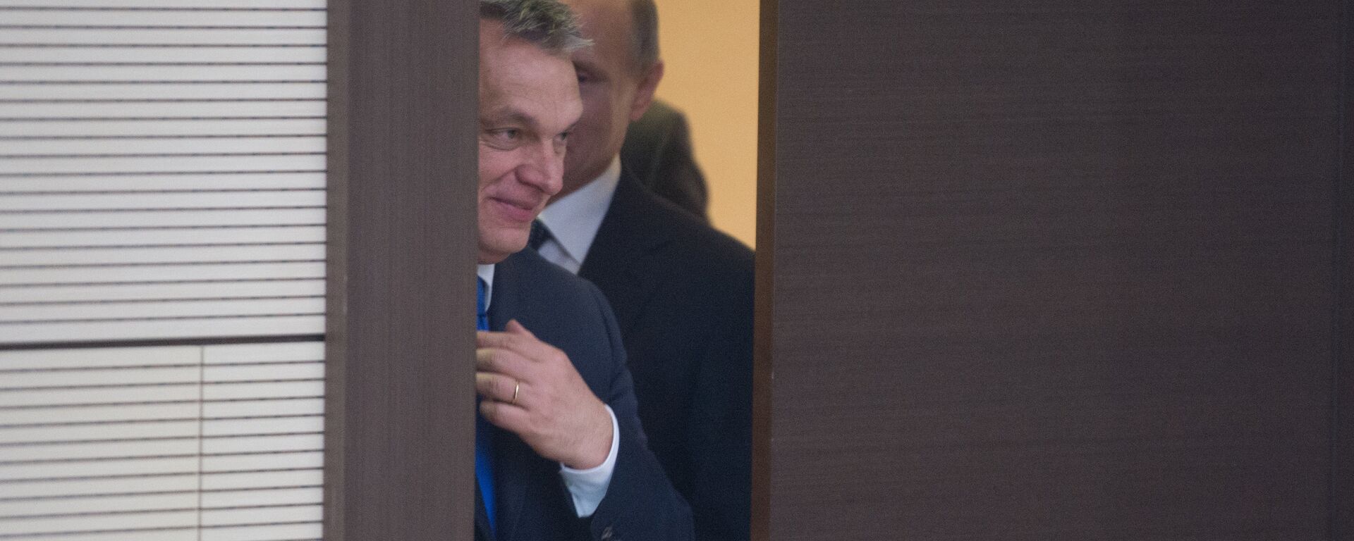 Председник Русије Владимир Путин и премијер Мађарске Виктор Орбан на састанку у Будимпешти - Sputnik Србија, 1920, 26.02.2026