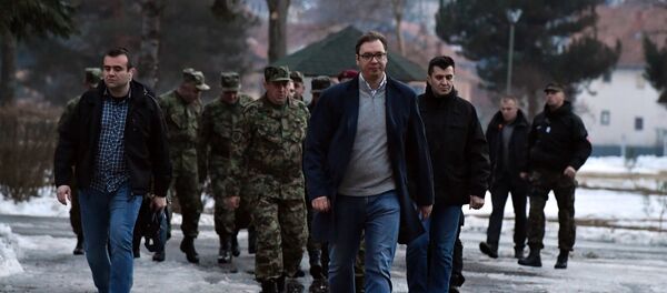 Премијер Александар Вучић са делегецијом у Рашкој - Sputnik Србија