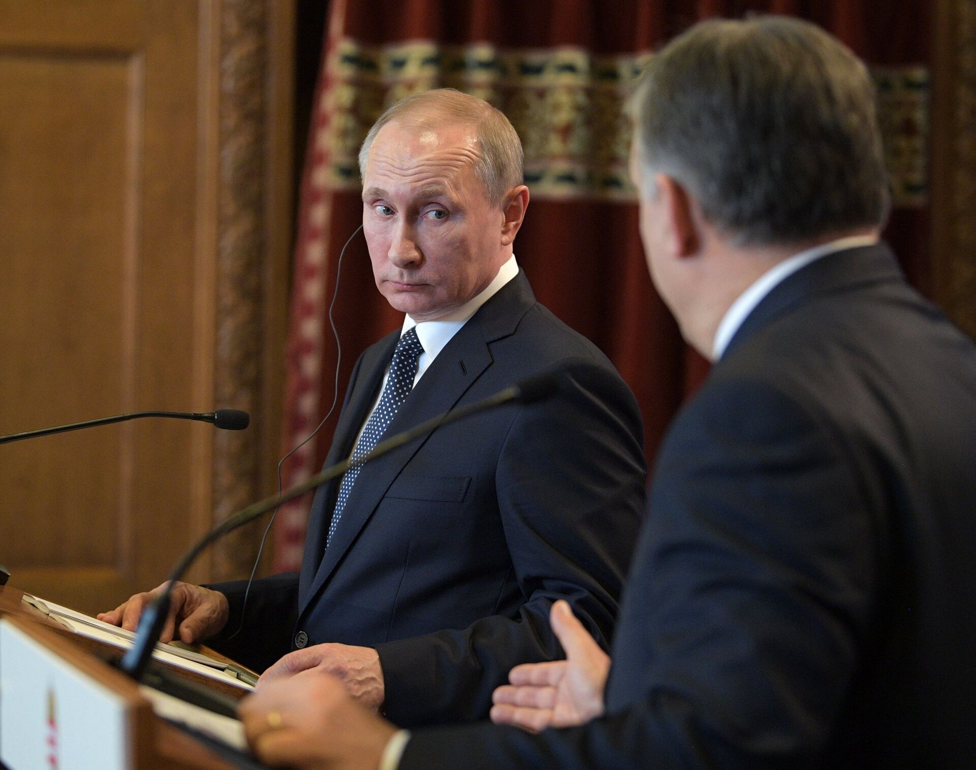 Predsednik Rusije Vladimir Putin i premijer Mađarske Viktor Orban u Budimpešti  - Sputnik Srbija, 1920, 27.09.2022