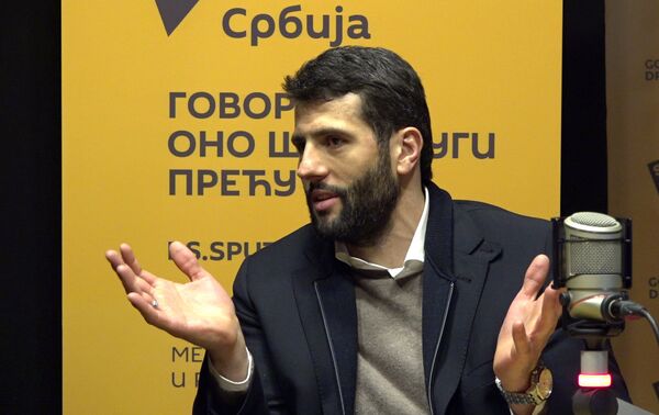 Учесници избора у Србији откривају: Како ће изгледати прва кампања без митинга и скупова Учесници избора у Србији откривају: Како ће изгледати прва кампања без митинга и скупова - Sputnik Србија