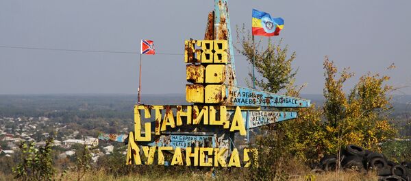 Контролни пункт Станица Луганска у Донбасу - Sputnik Србија