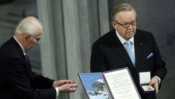 Марти Ахтисари, додела Нобелове награде - Sputnik Србија