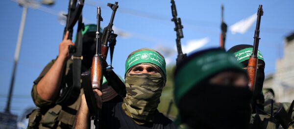 Борци Хамаса током параде поводом 27. годишњице постојања Хамаса у Појасу Газе - Sputnik Србија