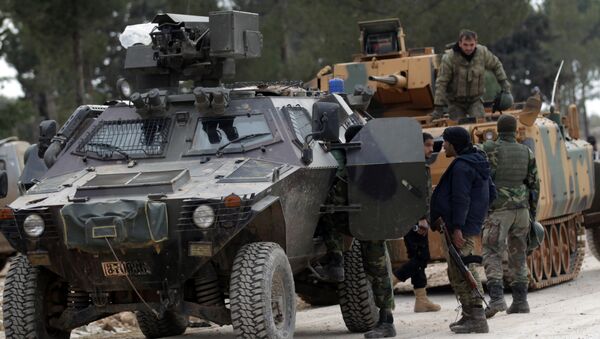 Турска војска и припадници слободне сиријске армије у предграђу града Ел Баб у Сирији - Sputnik Србија