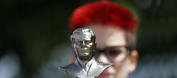 Статуа Јосипа Броза Тита - Sputnik Србија