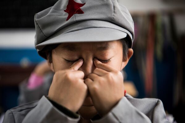 Дечја „Црвена армија“: Кинезе од малих ногу уче патриотизму - Sputnik Србија