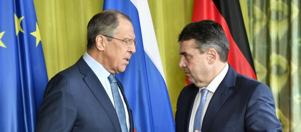 Сергеј Лавров и Зигмар Габријел Сергеј Лавров и Зигмар Габријел - Sputnik Србија