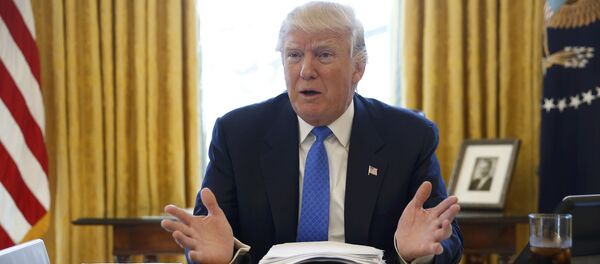 Председник САД Доналд Трамп током интервјуа Ројтерсу - Sputnik Србија