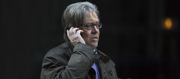 Savetnik Donalda Trampa Stiv Benon - Sputnik Srbija