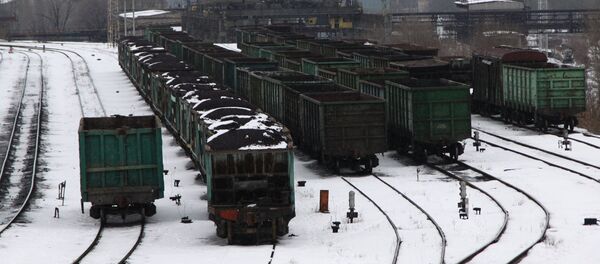 Вагони са угљем на железничкој станици у Доњецку Вагони са угљем на железничкој станици у Доњецку - Sputnik Србија