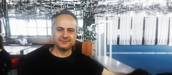 Iranski reditelj Parviz Šahbazi Iranski reditelj Parviz Šahbazi - Sputnik Srbija