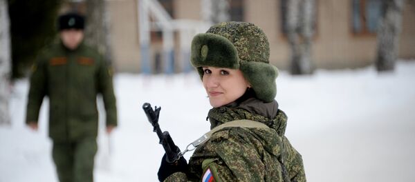 Припадница женске трупе на такмичењу у Переслављу - Sputnik Србија