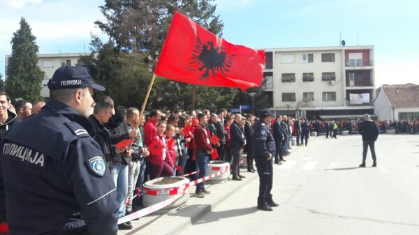 Dolazak predsednika Albanije Bujara Nišanija u Bujanovac.  - Sputnik Srbija