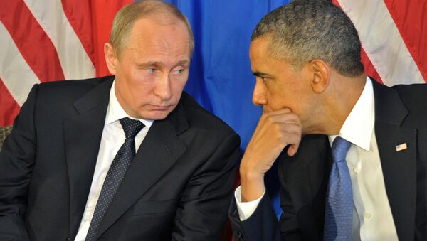Predsednik Rusije Vladimir Putin tokom sastanka sa predsednikom SAD Barakom Obamom uoči samita G20 u Los Kabosu - Sputnik Srbija
