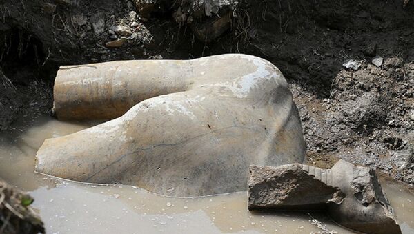 Ramzes II izronio iz blata, Egipat - Sputnik Srbija