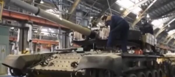 Ирански тенк Керар Ирански тенк Керар - Sputnik Србија