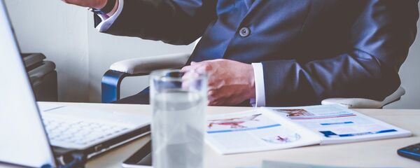 Biznismen - ilustracija - Sputnik Srbija