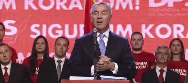 Milo Đukanović na mitingu DPS-a u Nikšiću - Sputnik Srbija