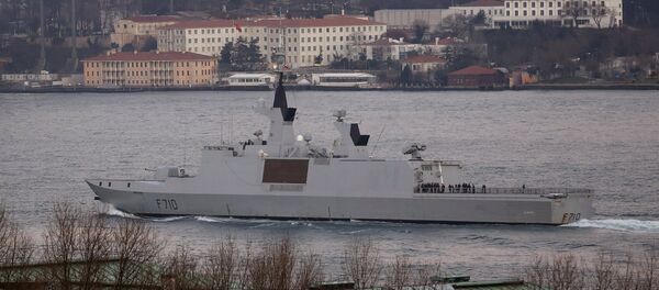 Француска фрегата Лафајет у Босфору Француска фрегата Лафајет у Босфору - Sputnik Србија